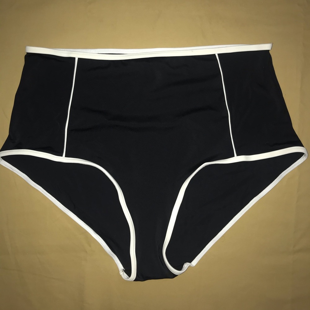 🦋 ASOS bikini bottoms - Picture 2 of 5